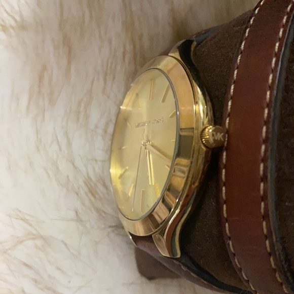 Michael Kors Slim Runway Double-Wrap Leather Bracelet Watch - Picture 5 of 5